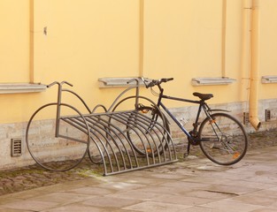 Fototapeta na wymiar parkowania rowerów