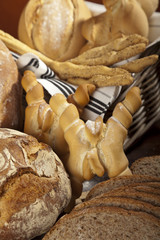 pane cotto al forno, assortimento