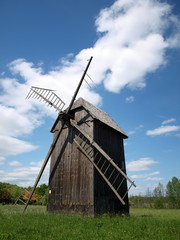 Fototapeta na wymiar Windmill in Bialowieza 6