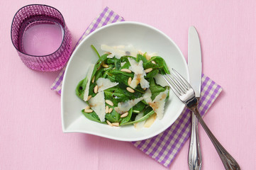 light summer spinach salad