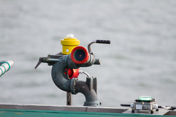 Offshore fire hydrant