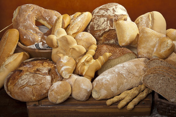 pane cotto al forno, assortimento
