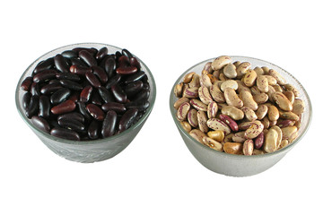 Two types of kidney beans in glass bowls