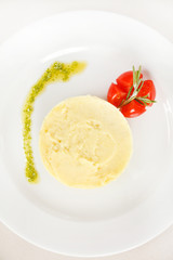 Mashed potato with tomato
