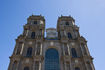 Fototapeta na wymiar Saint-Pierre Cathedral - Rennes
