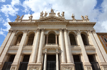 Fototapeta na wymiar Rzym - Bazylika na Lateranie