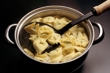 Tortellini in brodo