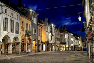 Obraz premium Louhans by night