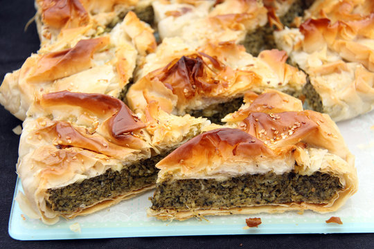 b&ouml;rek