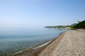 Fototapeta na wymiar Пляж морской галечный. Черное море