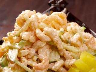 japanese salad with prawn