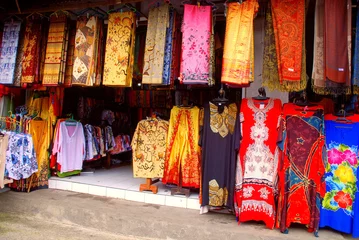 Wandcirkels aluminium Balinese colourful batik (Indonesia) © Inna Felker