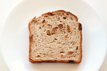 Raisin bread on plate