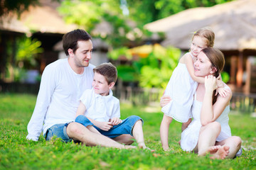 Fototapeta premium Summer family portrait