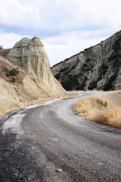 an empty mountain road