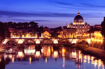 Fototapeta na wymiar St. Peter's Basilica, Rome - Italy