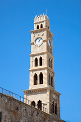 Fototapeta na wymiar Stary zegar na wieży Akko, Acre, Izrael