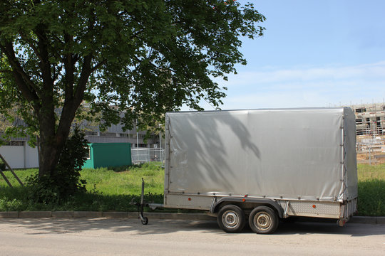 Anh&auml;nger