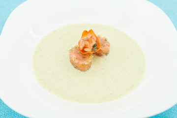 cream soup with salmon