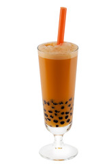 Bubble tea vor weissem Hintergrund