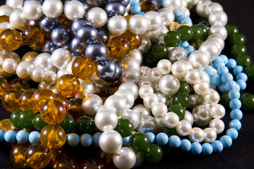 Jewelry, necklaces, pearls