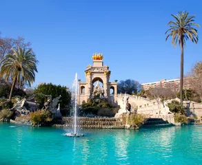 Fotobehang Barcelona ciudadela park meer fontein en quadriga © lunamarina