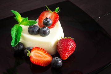 panna cotta with strawberry and bluberry