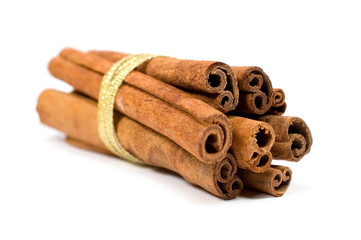 bunch of cinnamon sticks
