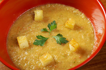 gazpacho with garlic croutons