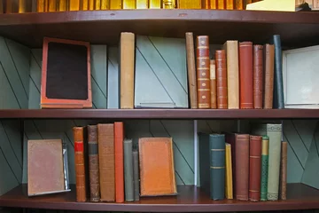 Selbstklebende Fototapete Bibliothek Bibliothek für alte Bücher