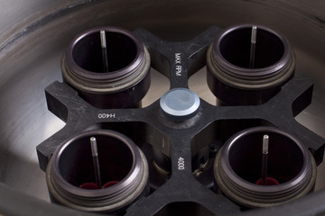 Laboratory centrifuge