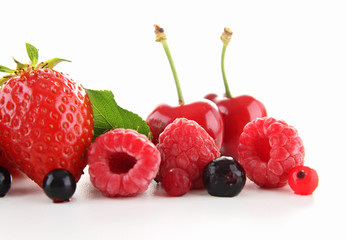 assorted of berry fruit