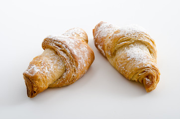 Zwei süße Croissants