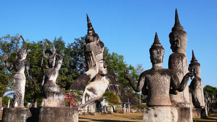 Fototapeta na wymiar Historyczny Budda rze¼ba w Laosie