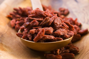 Red dried goji berries