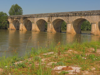 Canal des Deux Mers ;Ville d’Agen ; Lot et Garonne ; Aquitaine