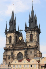 Fototapeta na wymiar Katedra w Pradze (Czechy), Hradczany