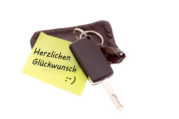 Autoschlüssel mit Notiz Herzlichen Glückwunsch