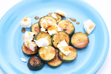 Zucchinis mit Feta