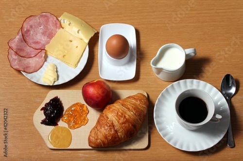 breakfast table
