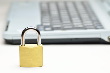 情報セキュリティ