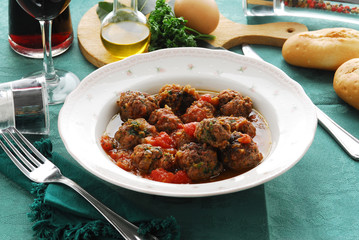 Meatballs with tomato Polpette al pomodoro 肉丸与番茄