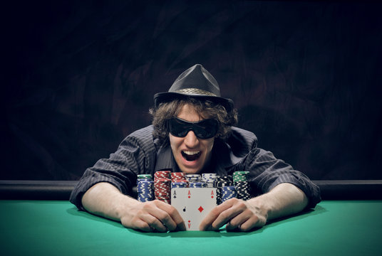 Texas Hold'em poker: the winner