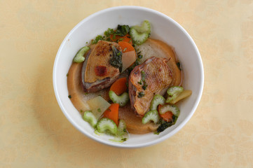 鸡汤 Chicken soup Zuppa di pollo Sopa de pollo