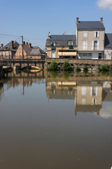 Fototapeta premium Canal à Luzy, dans le Morvan