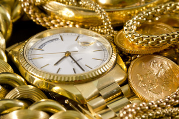 Jewelry, gold, necklaces, rings, bracelets, watch, wealth