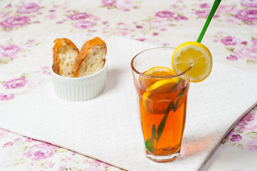 lemon tea with bread