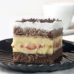 strawberry cake