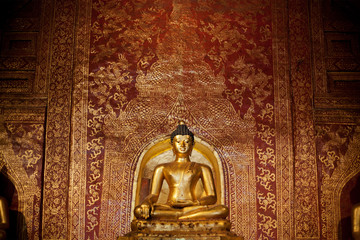 Obraz premium Golden Buddhas Images, Thailand
