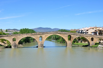 Fototapeta na wymiar Puente la Reina, Navarra (Hiszpania)